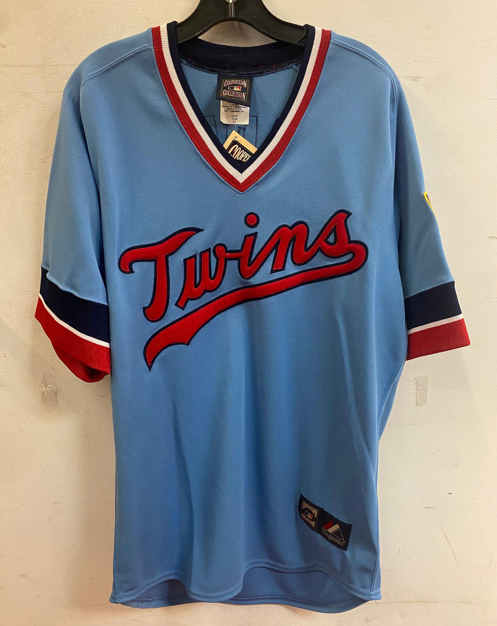 Rod Carew autographed Minnesota Twins Official MLB Majestic product image 2