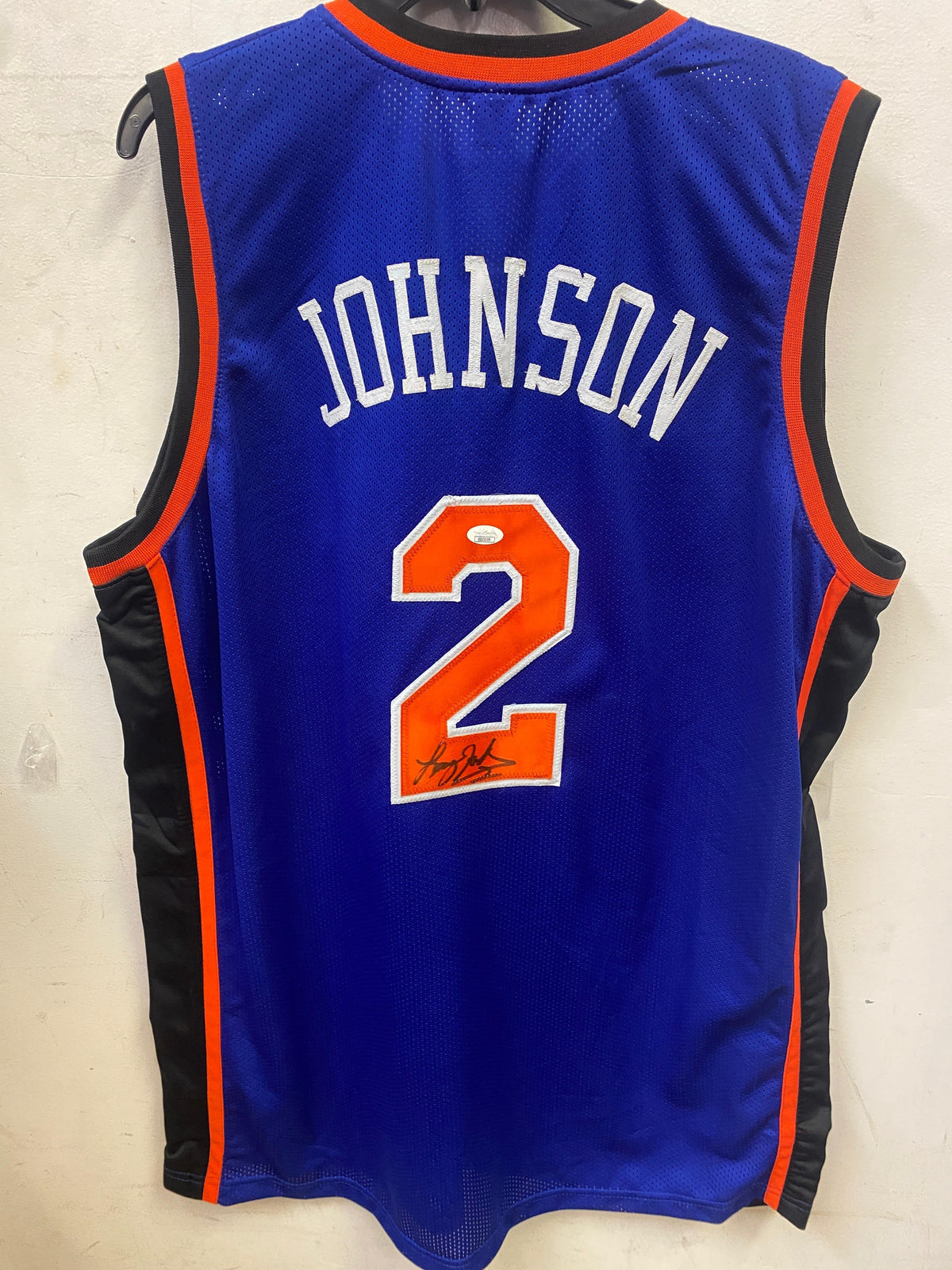 Larry Johnson New York Knicks GRANDMA autographed jersey product image 1