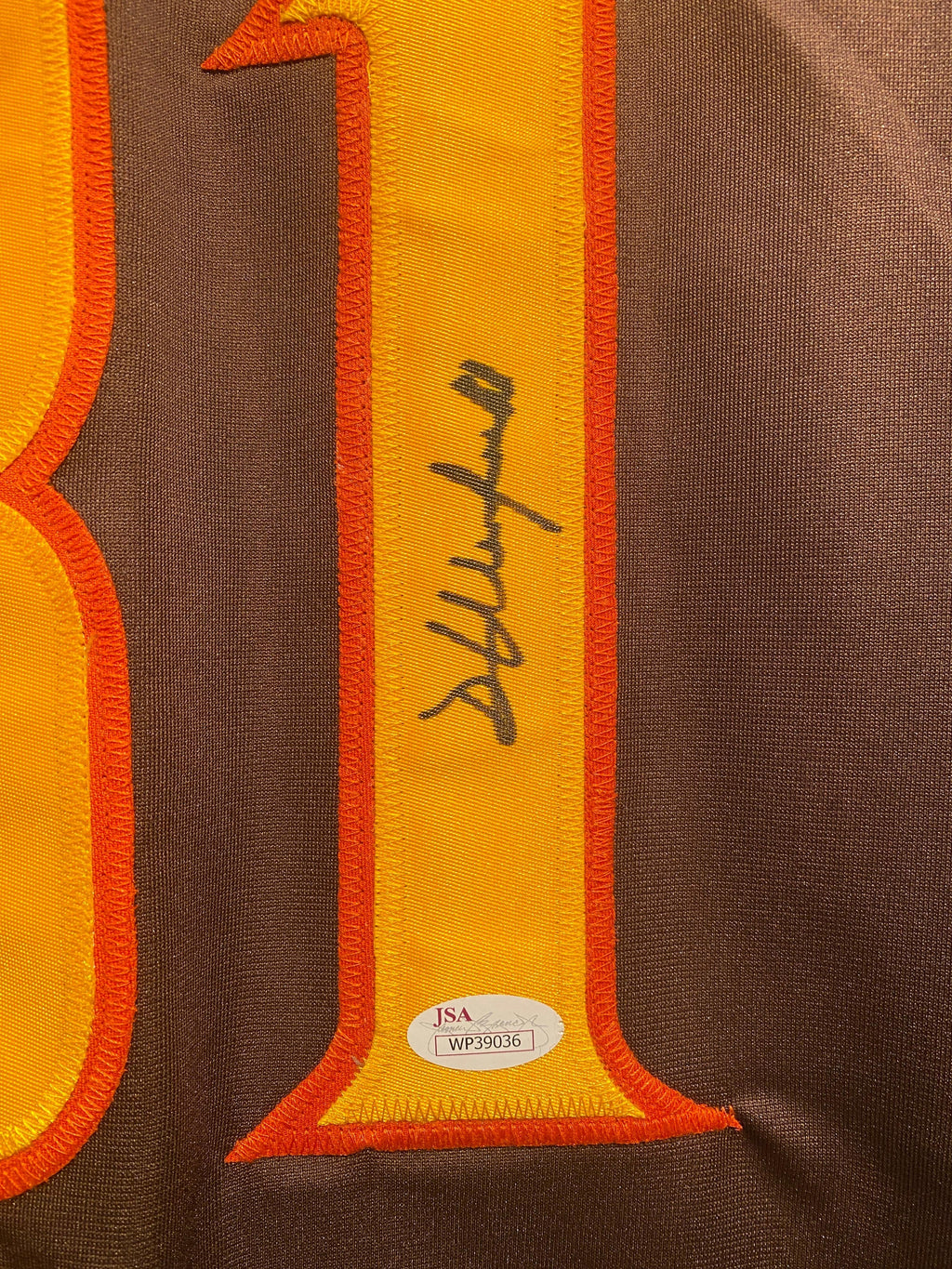 Dave Winfield autographed San Diego Padres #31 jersey JSA product image 3