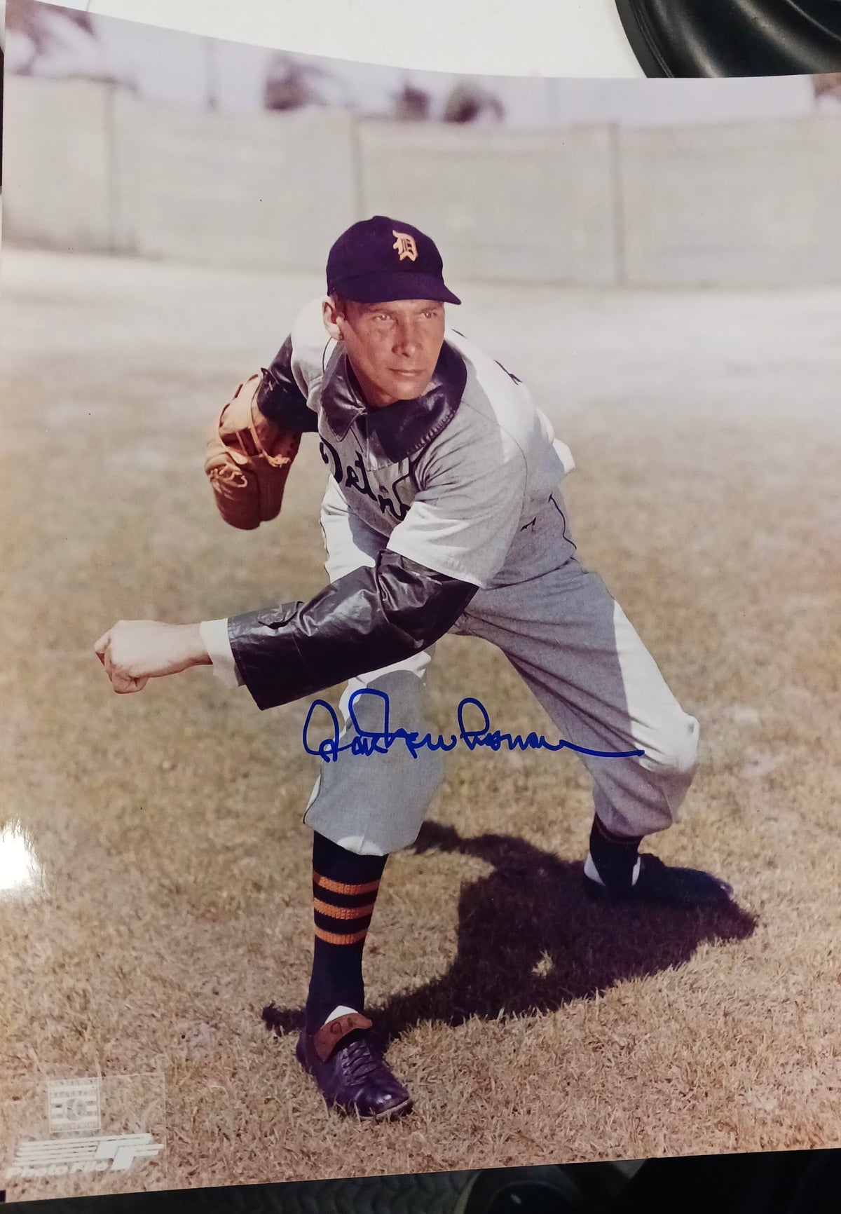 Hal Newhouser Detroit Tigers Autographed 8x10 photo with COA product image 1