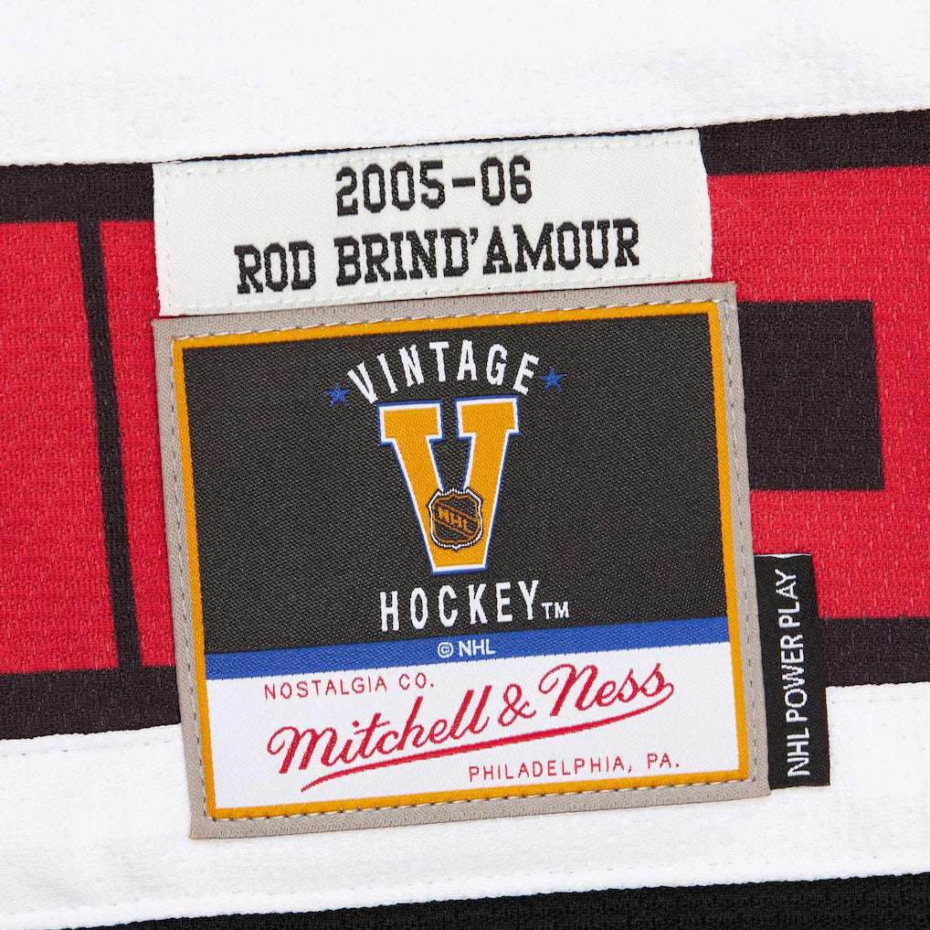 Rod Brind’Amour 2006 Carolina Hurricanes Official NHL Jersey product image 3