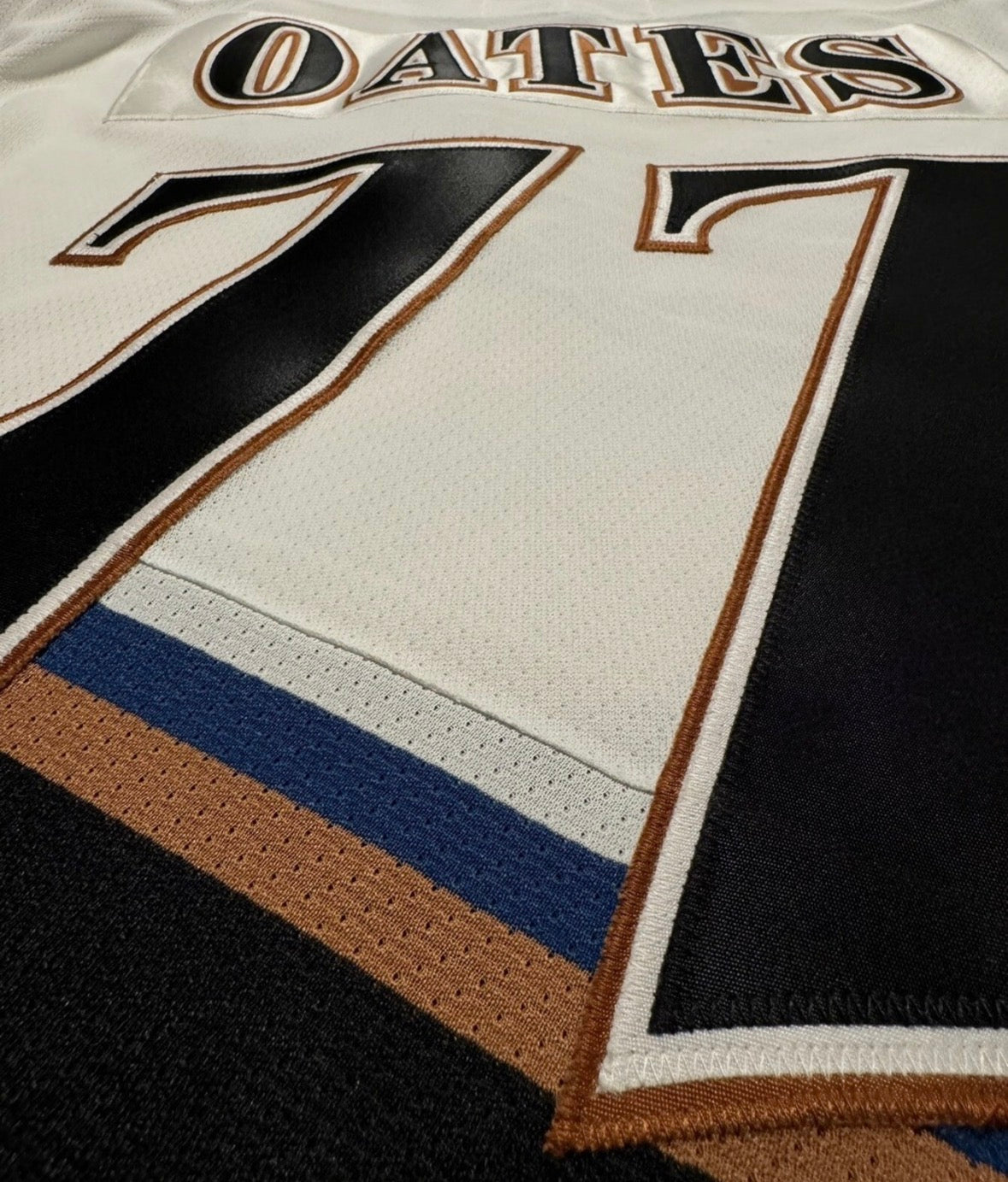 Adam Oates Washington Capitals Official NHL Fanatics Jersey product image 5