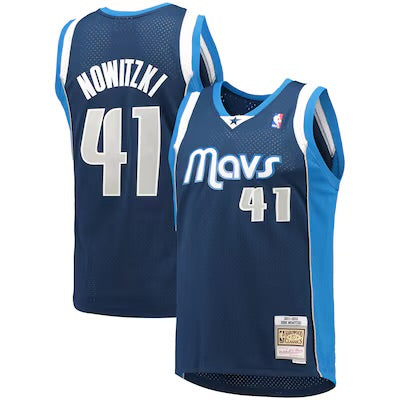 Dirk Nowitzki 2011-12 Dallas Mavericks Official NBA product image 1