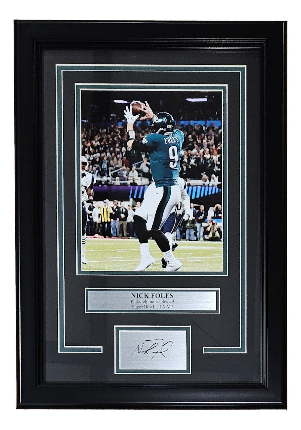 Nick Foles Framed 8x10 Eagles SB52 Philly Special Photo w/ Laser Engraved Auto product image 1, provided for visual