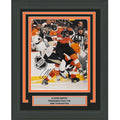 Framed Autographed/Signed Claude Giroux Flyers 16x20 Photo PSA/DNA COA product image 1, provided for visual reference and
