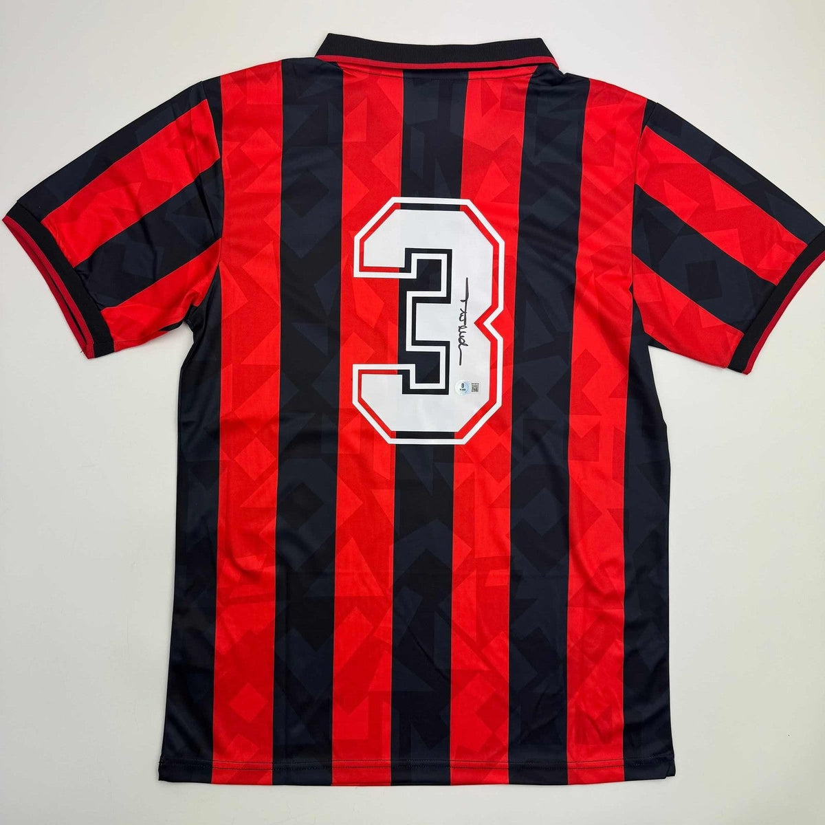 Autographed/Signed Paolo Maldini AC Milan Black/Red Jersey Beckett BAS COA product image 1, provided for visual reference